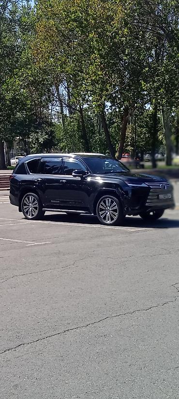 16 lt: Lexus LX: 2023 г., 3.3 л, Автомат, Бензин, Внедорожник — 1
