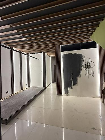 Müasir interyer üçün dekorativ lamel panellər və LED işıqlandırma