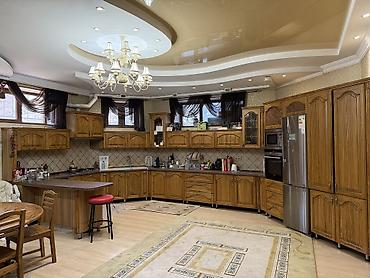 Продажа коттеджей и домов: Продаётся дом в районе Горького / Абая • Участок — 6 соток • Площадь — 23