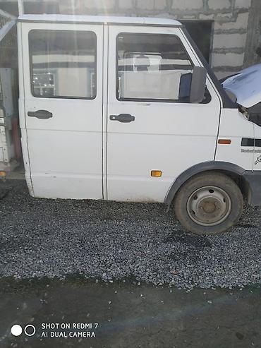 эвакуатор манипулятор: Iveco Daily (двухрядная кабина, бортовой) - Тип: малотоннажный — 3