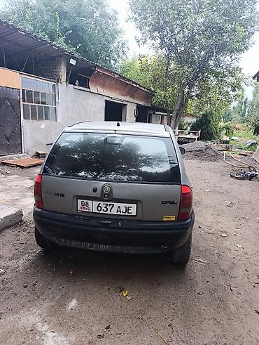 Opel Vita: 1995 г., 1.4 л, Автомат, Бензин, Хетчбек — 3