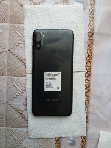 Samsung Galaxy A11, 32 GB, rəng - Qara, Sensor, Barmaq izi, İki sim kartlı