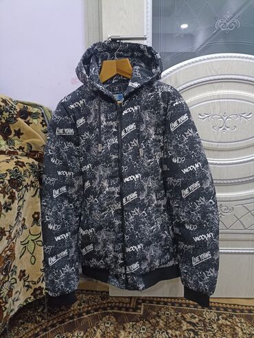 зимние мужские куртки: Куртка XL (EU 42), 2XL (EU 44), цвет - Черный