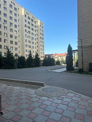 2 комнаты, 69 м², ул. Ахунбаева / Малдыбаева Элитка, 8 этаж