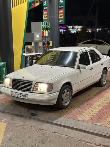 цена домкрата для легкового автомобиля: Mercedes-Benz E-Class: 1993 г., 2.2 л, Типтроник, Бензин, Седан