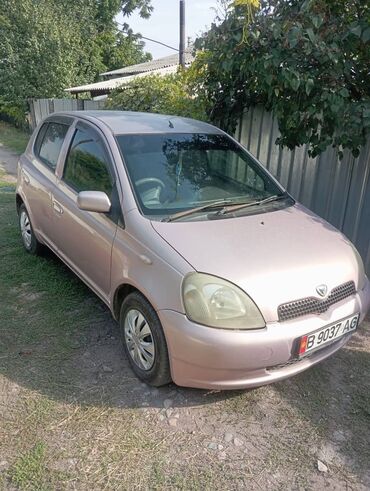 tayota vitz: Toyota Vitz: 2002 г., 1.3 л, Автомат, Бензин