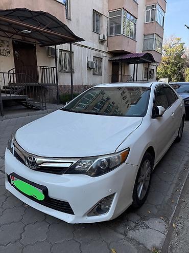 Toyota: Toyota Camry: 2012 г., 2.5 л, Автомат, Бензин, Седан — 2