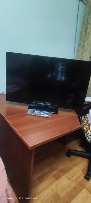Телевизоры: ЖК-телевизор Panasonic, TX-32CR410