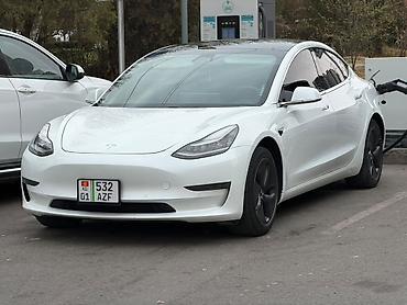 машинна: Tesla Model 3: 2019 г., Электромобиль, Седан — 1