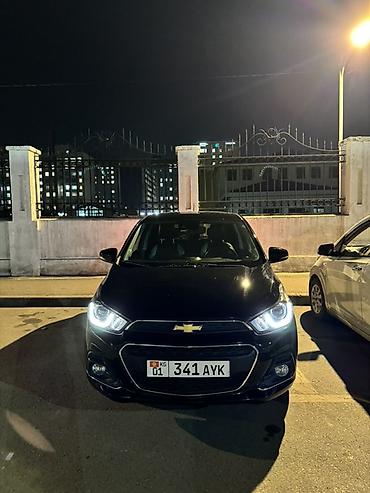 Chevrolet: Chevrolet Spark: 2017 г., 1 л, Вариатор, Бензин, Хэтчбэк — 1