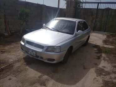 accent 2002: Hyundai Accent: 1.6 l. | 2002 il | Sedan