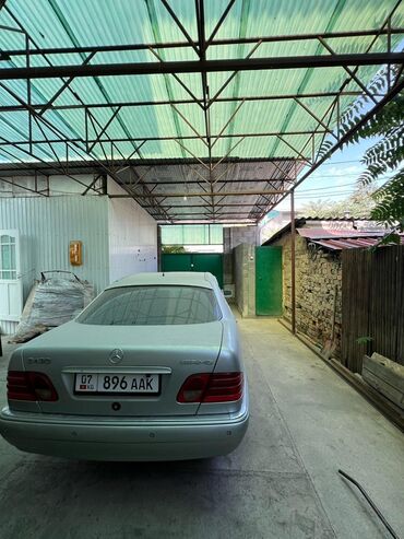 Продажа домов: Дом, 100 м², 4 комнаты, Собственник, Старый ремонт — 2