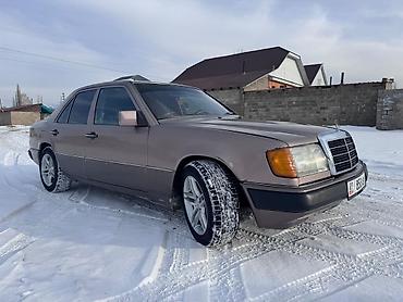 Mercedes-Benz: Mercedes-Benz W124: 1993 г., 2 л, Механика, Бензин, Седан — 6