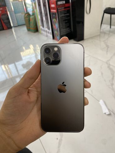 продаю айфон 12 про: IPhone 12 Pro, Колдонулган, 256 ГБ, Matte Silver, Каптама, 81 %