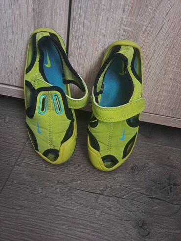 nehodajuce sandalice za bebe: Sandale, Nike, Veličina - 25