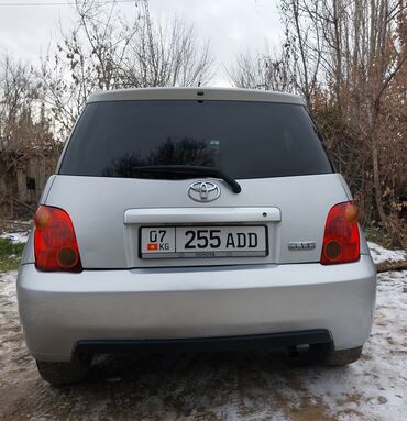 тайота продажа: Toyota ist: 2002 г., 1.3 л, Автомат, Бензин, Минивэн