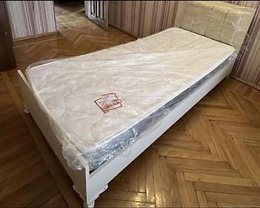 Yeni, Təknəfərlik çarpayı