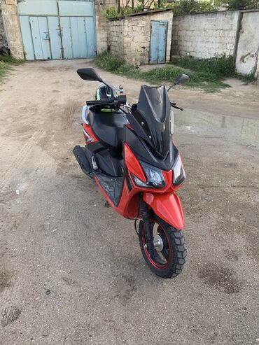 Mopedlər,skuterlər: - Jet49, 50 sm3, 2024 il, 4555 km