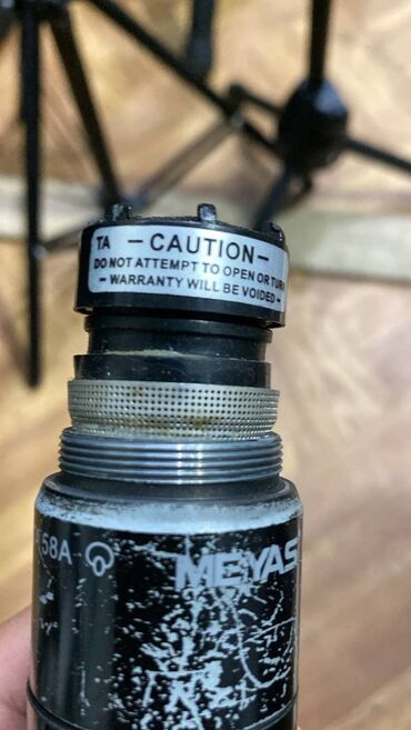 Mikrofonlar: İşlənmiş Simli Mikrofon Shure, Ödənişli çatdırılma, Ünvandan götürmə — 3