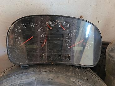 arxa panel: VW Transporter T4 üçün orijinal alətlər paneli (kombinə cihaz) — 1
