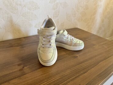 Uşaq ayaqqabıları: Krossovka, Qız, 32, Skechers