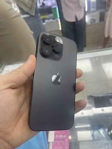 pro trek: IPhone 14 Pro, Б/у, 256 ГБ, Графит — 1
