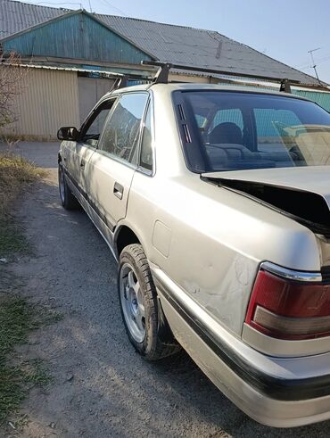 ош арзан машиналар: Mazda 626: 1989 г., 2 л, Механика, Бензин, Седан