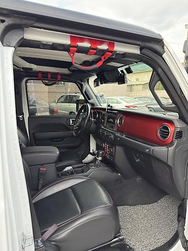 Транспорт: Jeep Gladiator: 2020 г., 3.6 л, Автомат, Бензин, Пикап — 6