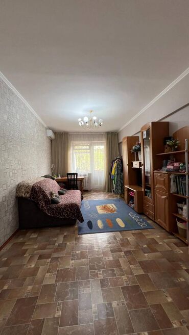 бишкек продажа квартира: 2 комнаты, 48 м², Индивидуалка, 3 этаж, Косметический ремонт