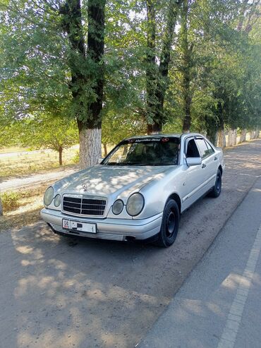 99 машина: Mercedes-Benz E-Class: 1999 г., 2.2 л, Механика, Дизель, Седан