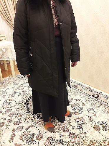 Paltolar: Qadın üçün qara rəngli qış paltosu - Uzun model, dizə qədər - İsti — 6