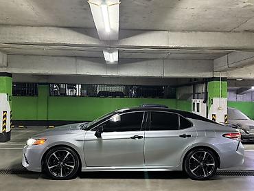 Toyota: Toyota Camry: 2018 г., 2.5 л, Бензин, Седан — 3