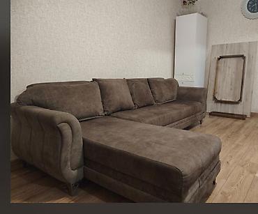 Divan satilir. Acilir baza var. Olcu 2.90 x 190. Unvan Mehdiabad
