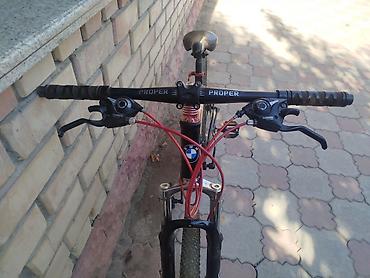 Детские велосипеды: Три велосипеда, включая два взрослых и один детский, предлагают — 8