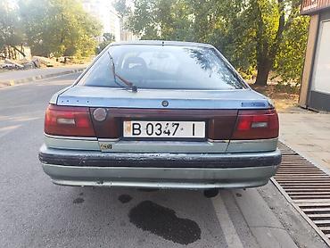 626 ge: Mazda 626: 1990 г., 2 л, Механика, Бензин, Хэтчбэк — 8