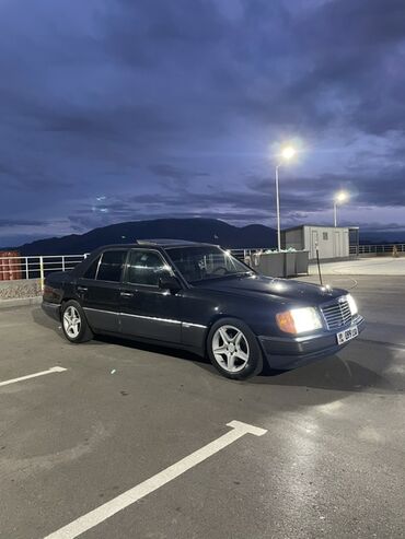 машина саткылык: Mercedes-Benz W124: 1993 г., 2.2 л, Автомат, Бензин, Седан