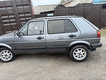 Volkswagen: Volkswagen Golf: 1986 г., 1.8 л, Механика, Бензин, Хэтчбэк — 3