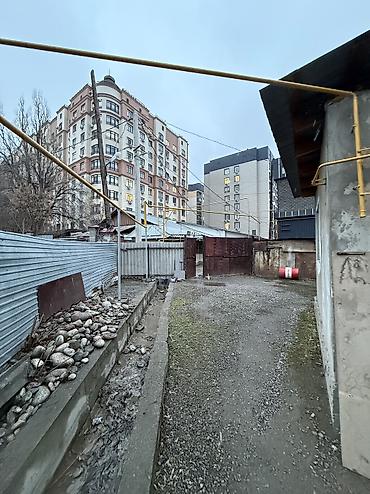 Продажа другой коммерческой недвижимости: 🏡 Продаётся кирпичный дом в районе “Золотой квадрат” 📍 Чуйкова / — 2