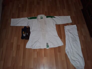 nerd oyunu yukle: Оригинальный GREEN HILL