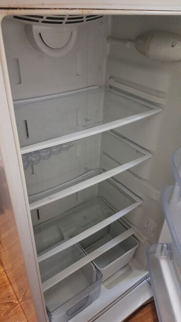 Ремонт холодильников, морозильников: Профессиональный ремонт холодильников. Я — сертифицированный мастер — 11