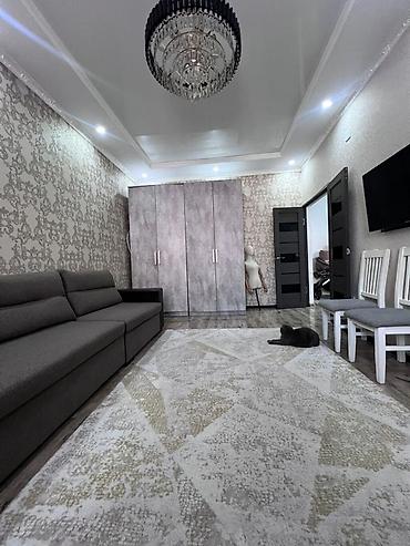 Продажа квартир: 3 комнаты, 85 м², 1 этаж — 7