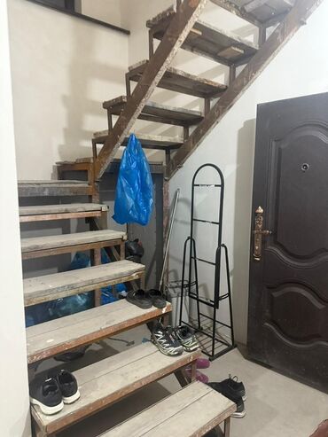 продаю дом рассрочка: Дом, 400 м², 7 комнат, Собственник, ПСО (под самоотделку)