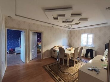 Həyət evləri və villalar: Suraxanı 4 otaqlı, 120 kv. m, Kredit var, Orta təmir