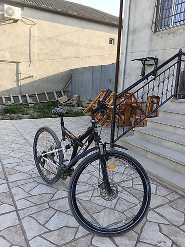 İdman velosipedləri: MTB tipli velosiped - Brend/model: Rockrider stili, “Rocky” yazılı — 1