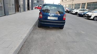 elf 5 30 yag: Opel Zafira: 2 l | 2005 il 5828 km Universal — 1