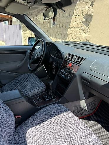 сиз 82 1: Mercedes-Benz C-Class: 1999 г., 1.8 л, Кол менен иштөөчү, Бензин, Седан — 4