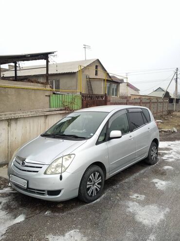 Toyota: Toyota Corolla: 2003 г., 1.5 л, Автомат, Бензин, Минивэн