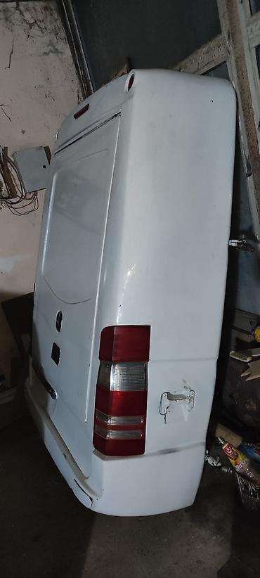 yük qazeleri: Mercedes-Benz Sprinter arxa hissə – tam kuzov modulu - Model — 3