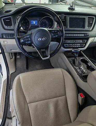 посадка авто: Kia Carnival: 2018 г., Автомат, Дизель, Минивэн — 7