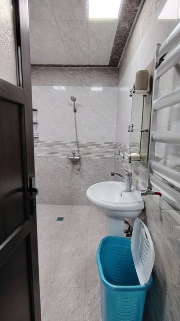 Uzunmüddətli kirayə mənzillər: Xaçmazda Eko market terefde navastroykada 2 otaqlı studiya.təmirden -da lalafo.az — 9 Uzunmüddətli kirayə mənzillər: Xaçmazda Eko market terefde navastroykada 2 otaqlı studiya.təmirden — 9